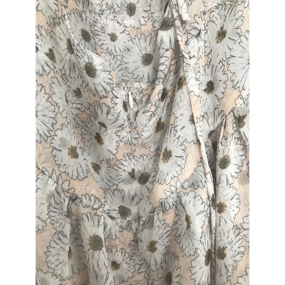 Floral Daisy Halter Neck Overlay Dress With Romper Underneath - Picture 3 of 4